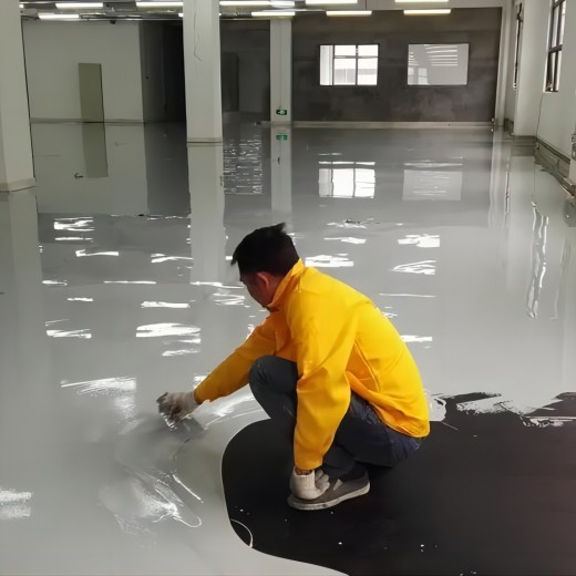 韶关防腐防静电地坪,防腐防静电自流平地坪
